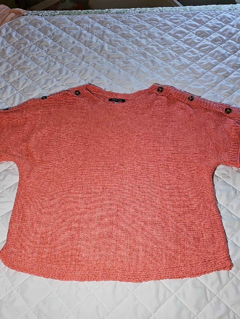 Cable & Gauge Coral Knit Crewneck Sweater
